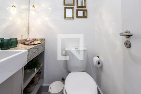 Banheiro de apartamento à venda com 3 quartos, 150m² em Perdizes, São Paulo