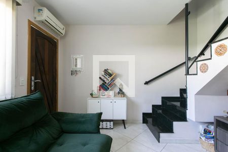 Sala de casa de condomínio à venda com 2 quartos, 65m² em Parque Cruzeiro do Sul, São Paulo