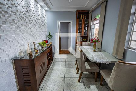 Casa para alugar com 78m², 2 quartos e 2 vagasCopa