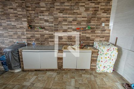 Casa para alugar com 78m², 2 quartos e 2 vagasÁrea Externa