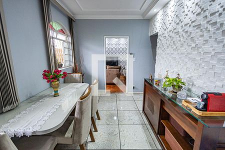 Casa para alugar com 78m², 2 quartos e 2 vagasCopa