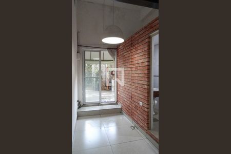 Sala/Cozinha de casa para alugar com 1 quarto, 26m² em Rochdale, Osasco