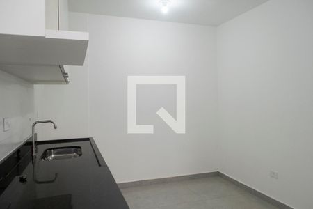 Cozinha de apartamento para alugar com 2 quartos, 45m² em Chora Menino, São Paulo
