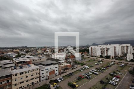 Vista  de apartamento para alugar com 3 quartos, 70m² em Anil, Rio de Janeiro