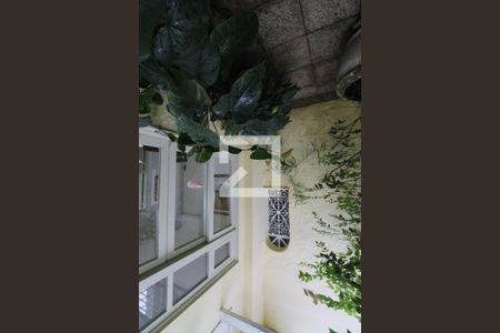 Casa à venda com 367m², 5 quartos e 6 vagasSala - jardim de inverno 