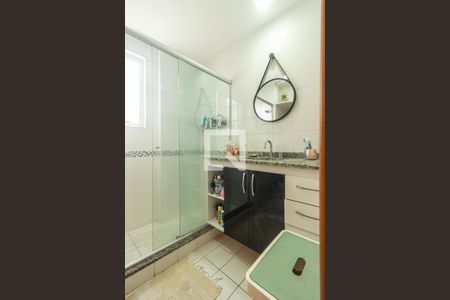 Apartamento à venda com 94m², 3 quartos e 1 vaga Apartamento à venda com 94m², 3 quartos e 1 vagaBanheiro da Suíte 1