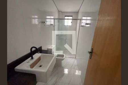 Banheiro Social de apartamento à venda com 3 quartos, 83m² em Novo Eldorado, Contagem