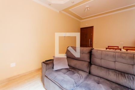 Sala de apartamento para alugar com 3 quartos, 74m² em Vila Curuca, Santo André