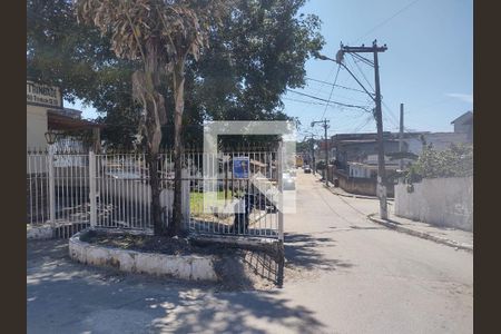 Casa para alugar com 80m², 2 quartos e 1 vaga Casa para alugar com 80m², 2 quartos e 1 vagaFachada