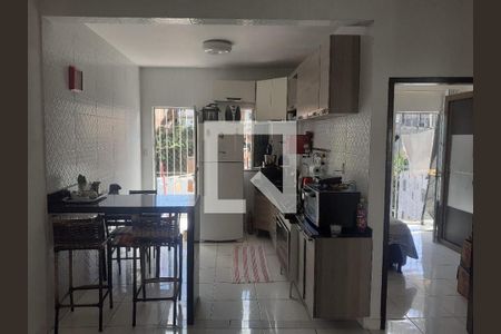 Cozinha de casa para alugar com 2 quartos, 120m² em Pernambués, Salvador
