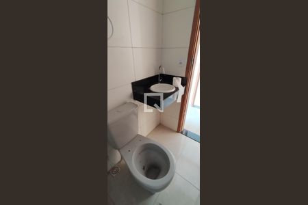 Banheiro de casa para alugar com 2 quartos, 112m² em Pernambués, Salvador