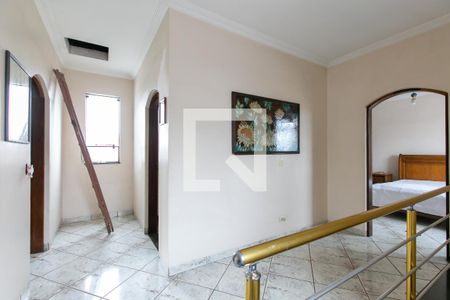 Casa para alugar com 390m², 3 quartos e 6 vagasHall dos Quartos 