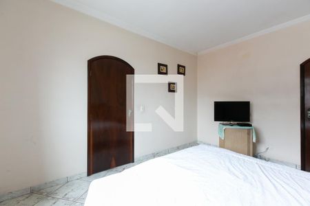 Casa para alugar com 390m², 3 quartos e 6 vagasSuíte