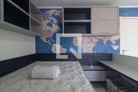 Quarto de kitnet/studio para alugar com 1 quarto, 27m² em Centro, Curitiba