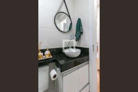 Apartamento à venda com 55m², 2 quartos e 1 vaga Apartamento à venda com 55m², 2 quartos e 1 vagaBanheiro Social