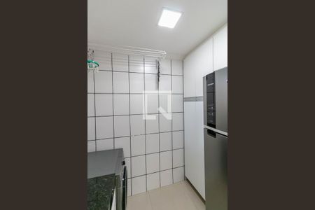 Apartamento à venda com 55m², 2 quartos e 1 vaga Apartamento à venda com 55m², 2 quartos e 1 vagaCozinha e Área de Serviço