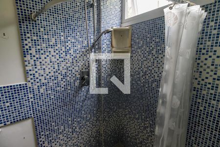 Casa à venda com 210m², 4 quartos e 2 vagasBanheiro da Suíte 2