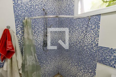 Casa à venda com 210m², 4 quartos e 2 vagasBanheiro Corredor