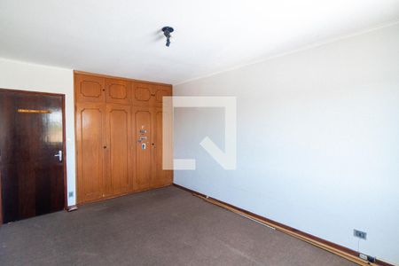 Casa para alugar com 204m², 3 quartos e 2 vagas Casa para alugar com 204m², 3 quartos e 2 vagasQuarto 3