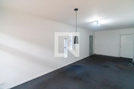 Sala de casa para alugar com 3 quartos, 204m² em Vila Alexandria, São Paulo