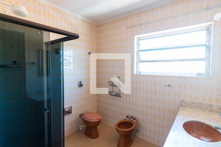 Casa para alugar com 204m², 3 quartos e 2 vagas Casa para alugar com 204m², 3 quartos e 2 vagasBanheiro Social