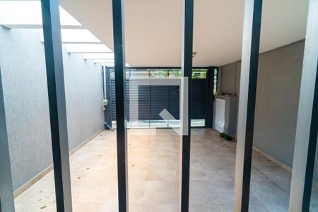 Vista da Sala de casa para alugar com 3 quartos, 204m² em Vila Alexandria, São Paulo