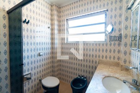 Casa para alugar com 204m², 3 quartos e 2 vagas Casa para alugar com 204m², 3 quartos e 2 vagasBanheiro do Quarto 1