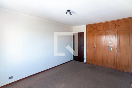 Casa para alugar com 204m², 3 quartos e 2 vagas Casa para alugar com 204m², 3 quartos e 2 vagasQuarto 3