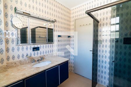 Casa para alugar com 204m², 3 quartos e 2 vagas Casa para alugar com 204m², 3 quartos e 2 vagasBanheiro do Quarto 1