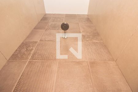 Apartamento à venda com 115m², 3 quartos e sem vaga Apartamento à venda com 115m², 3 quartos e sem vagaBanheiro Social 2