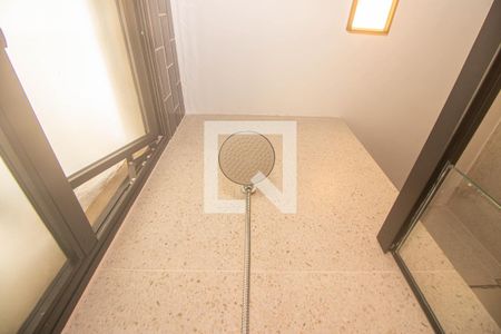 Apartamento à venda com 115m², 3 quartos e sem vaga Apartamento à venda com 115m², 3 quartos e sem vagaBanheiro Social