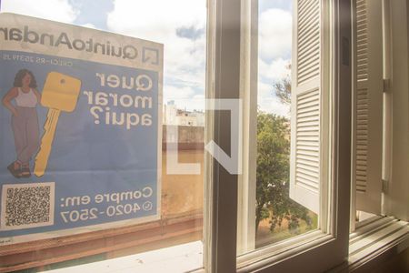 Apartamento à venda com 115m², 3 quartos e sem vaga Apartamento à venda com 115m², 3 quartos e sem vagaPlaquinha