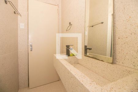 Apartamento à venda com 115m², 3 quartos e sem vaga Apartamento à venda com 115m², 3 quartos e sem vagaBanheiro Social
