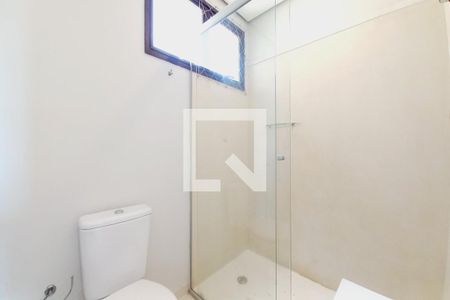 Banheiro de apartamento para alugar com 1 quarto, 50m² em Cambuí, Campinas