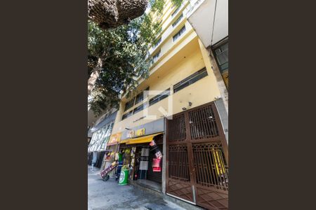 Studio à venda com 29m², 1 quarto e sem vaga Studio à venda com 29m², 1 quarto e sem vagaFachada