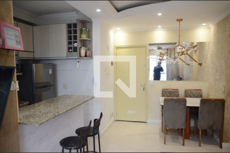 Sala de apartamento à venda com 2 quartos, 50m² em Bussocaba, Osasco