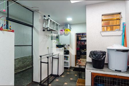 Casa à venda com 200m², 3 quartos e 2 vagasÁrea de Serviço