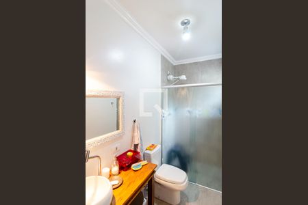 Casa à venda com 200m², 3 quartos e 2 vagasBanheiro da Suíte 2