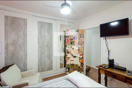 Casa à venda com 200m², 3 quartos e 2 vagasSuíte 2