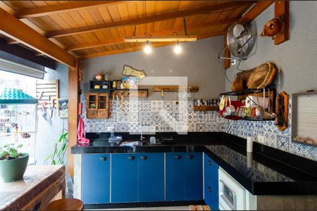 Casa à venda com 200m², 3 quartos e 2 vagasCozinha Gourmet