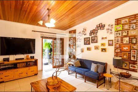 Sala de casa à venda com 3 quartos, 200m² em Campo Belo, São Paulo