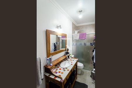 Casa à venda com 200m², 3 quartos e 2 vagasBanheiro da Suíte 3