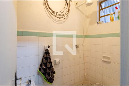 Casa à venda com 200m², 3 quartos e 2 vagasBanheiro de Serviço