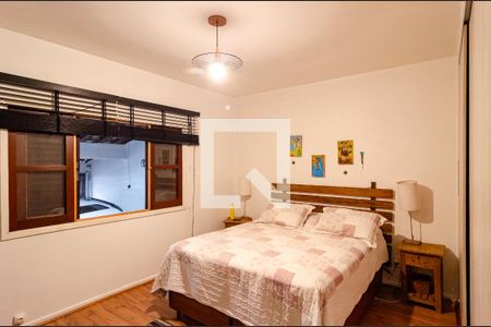 Casa à venda com 200m², 3 quartos e 2 vagasSuíte 3