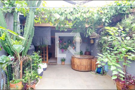 Casa à venda com 200m², 3 quartos e 2 vagasCozinha Gourmet