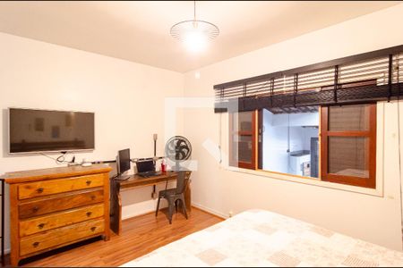 Casa à venda com 200m², 3 quartos e 2 vagasSuíte 3