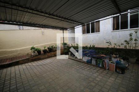 Casa à venda com 329m², 5 quartos e 3 vagasGaragem