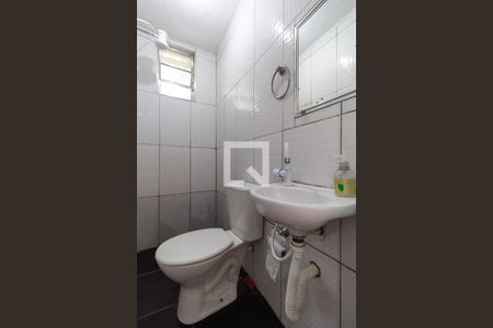 Casa para alugar com 40m², 1 quarto e sem vaga Casa para alugar com 40m², 1 quarto e sem vagaBanheiro