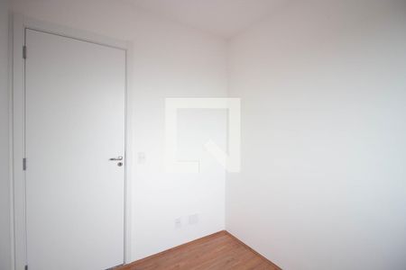 Quarto 1 de apartamento para alugar com 2 quartos, 32m² em Itaquera, São Paulo