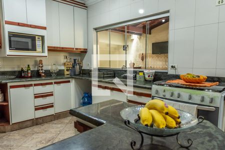 Casa para alugar com 500m², 4 quartos e 2 vagasCozinha